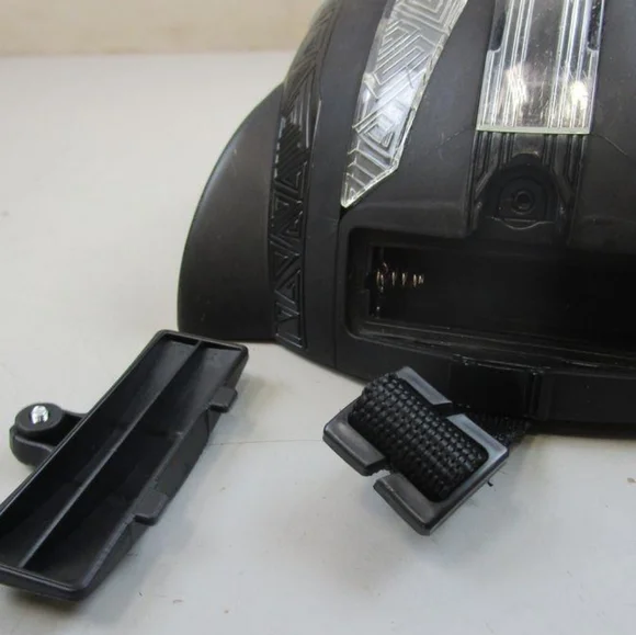 THE BLACK PANTHER LIGHT UP ELECTRONIC MASK Hasbro marvel - Picture 6 of 7